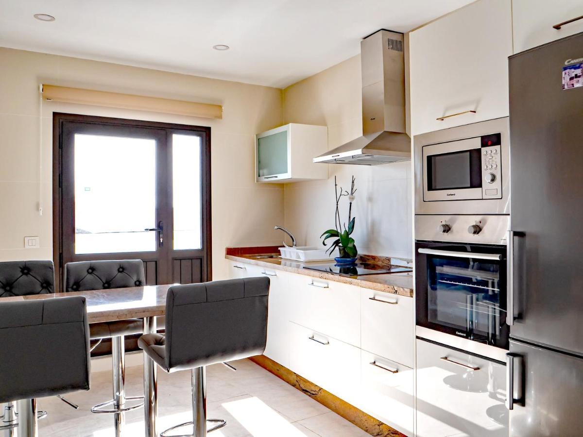 Comfortable House In Tias With Free Parking Exteriér fotografie