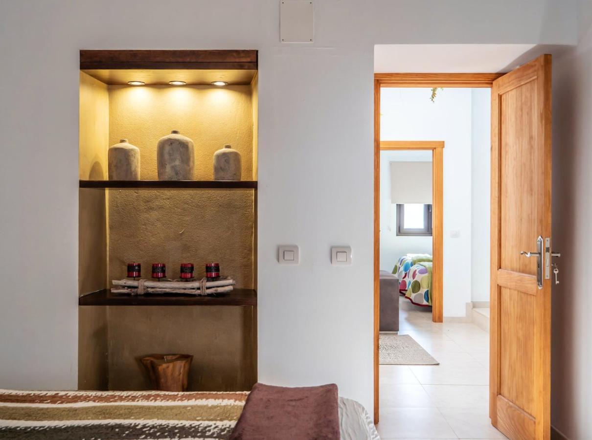 Comfortable House In Tias With Free Parking Exteriér fotografie