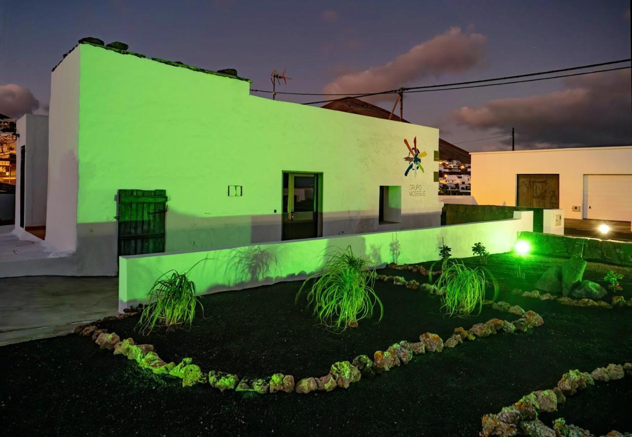 Comfortable House In Tias With Free Parking Exteriér fotografie
